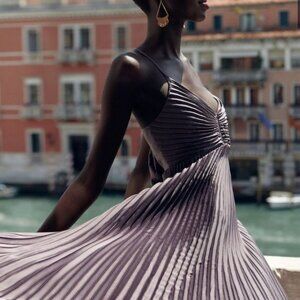 Banana Republic SOLAIRE Pleated Midi Dress, Dusty Amethyst (Purple)